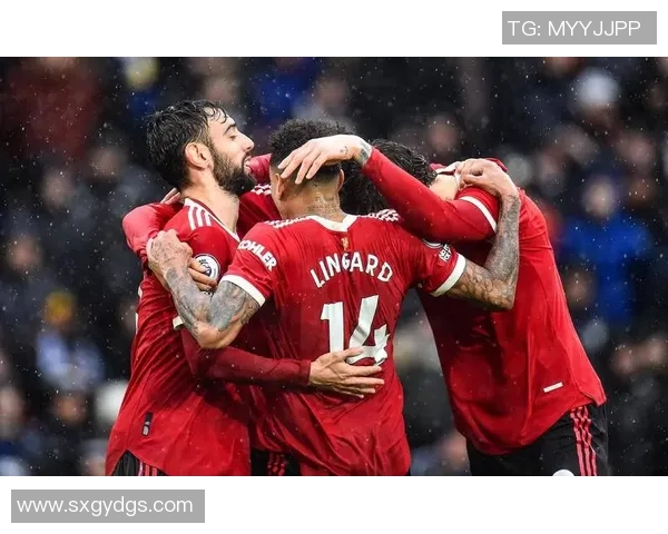 英超经典对决曼联逆转曼城全场沸腾赛后点评精彩纷呈